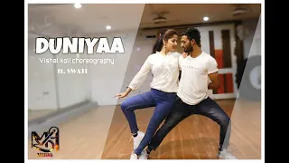 #Duniyaa #CoupleChoreography
        DUNIYAA | Lukka Chuppi | Couple Choreography | Vishal Koli ft.Swati