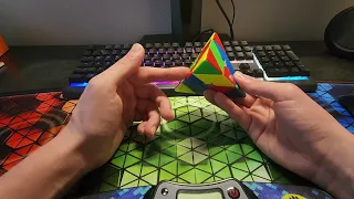 Pyraminx Walkthrough solves from 2.46 Average (Advanced Pyraminx Example Solves)