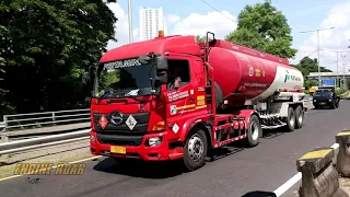 Truck spotting leaving the industrial area! trucks Tanki dump truck trailers Container