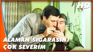 Postacı | Adem, Lütfü'nün Sigarasına Çöküyor | Türk Komedi Filmi