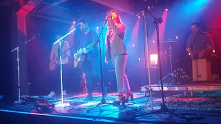 Boyce Avenue & Connie Talbot - Sucker (Live Glasgow 03/05/2019)