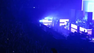 Robbers - The 1975 - O2 Arena - 16/12/16