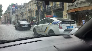 Задерживает полиция Львова