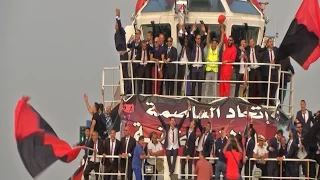Usma Défile par bateau HD (dzair news) احتفال إتحاد الجزائر في البحر