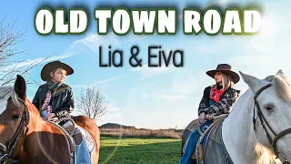 Lil Nas X - Old Town Road | Cover by Eiva & Lia - we are yeehaw