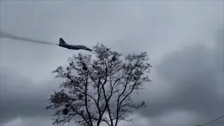 Ukraine Mig-29’s fly over Kiev to resist Russian fighter jets