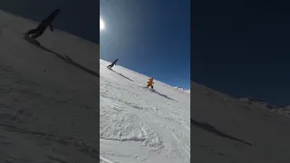 5 year old girl dropping into a black diamond run | Valle Nevado, Chile 🇨🇱 #snowboarding #shorts