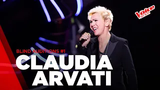 Claudia Arvati - “Mentre tutto scorre” | Blind Auditions #1 | The Voice Senior Italy | Stagione 2