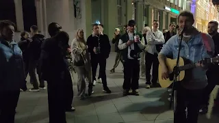 Сплин - Моё сердце❤ остановилось - кавер песни спел Коля Комаров и ещё человек 👨 шестьдесят #Moscow