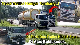 Truck Trailer Hampir Tumbang Nyaris Terguling Di Atas Bukit kodok.Di Tarik Dua Trailer Hino & Fuso..