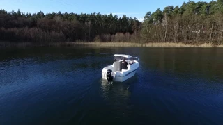 Bootsoutlet.de - Bast Boat 480 Pilothaus mit 50PS  by Mercury