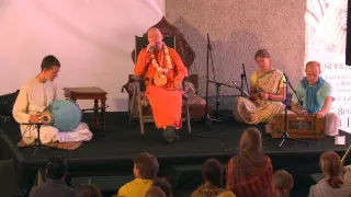 "Hare Krishna Kirtan" HH Bhakti Caitanya Swami VSF - Baltic 2015 July 22