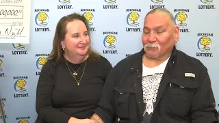 Man with 21 grandchildren wins $80M Powerball