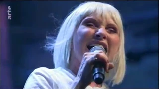 Blondie: "Atomic" - Live in Berlin 2017