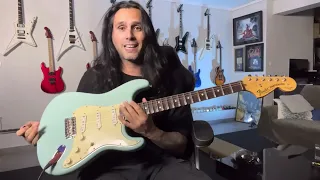 Trying out a Fender Yngwie Malmsteen sonic blue Stratocaster