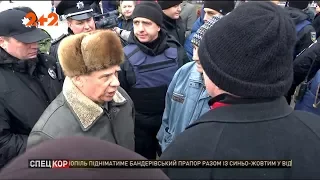 "Ватный" митинг кремлевских сторонников сорвали горожане в Запорожье