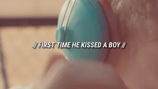 //First time he kissed a boy - Kadie Elder// Video oficial + Sub Español