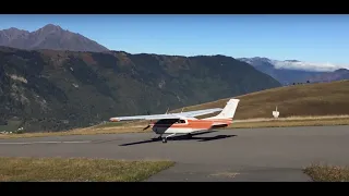 Cessna 210 take-off from LFIP altiport (1)