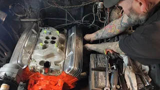 Dressing up the SBC engine in the 1950 Ford – Bad Chad bonus episode 🎬