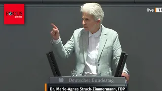 Strack-Zimmermann rastet in Bundestag aus: „Verschonen Sie uns mit Radio Moskau“