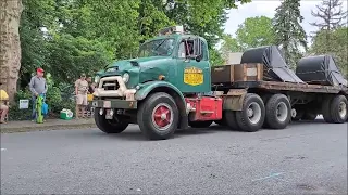 Trucks at the 2022 Macungie PA Truck show!! Truck convoy!