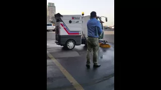 Street Sweeper Dulevo 850 MINI Demo in Dubai, UAE (Cleantech Gulf)