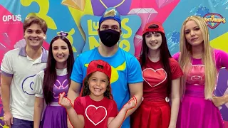 VIREI uma AVENTUREIRA VERMELHA no SHOW de LUCCAS NETO| LAURINHA GARRIDO