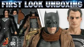 Hot Toys Knightmare Batman & Superman Justice League Figure Set Unboxing | First Look