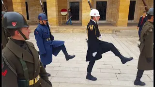 Anıtkabir de Muhteşem Nöbet Değişimi... 2018 İzleyen Herkes Hayran Kaldı...