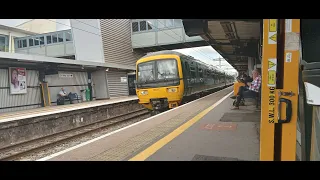 Trains at Bristol Parkway 10/08/2023