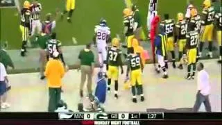 Adrian Peterson lays out Al Harris Vikings versus Packers