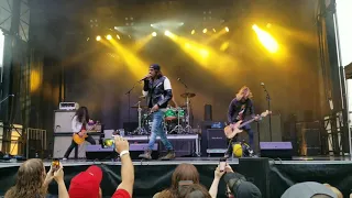 Tantric - Down and Out (Live) 8/3/19