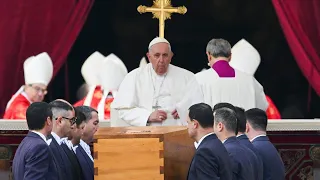 Trauerfeier für Papst Benedikt XVI. auf dem Petersplatz | AFP