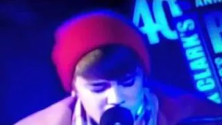 Justin bieber New years eve 2011 (WATCH) Times Square