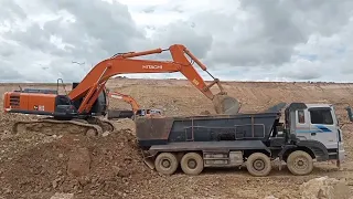 Activities Dump truck and Excavator HITACHI 350