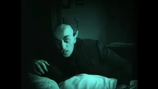 Nosferatu Upside down Utarefson - Halloween Movies