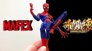 Mafex and Sentinel Toys Peter B Parker Comparison from Spider-Man: Into the Spider-Verse