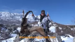 Bezoar Ibex Hunting in Turkey / Recep Ecer - Igor Raevskiy