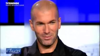 ZINEDINE ZIDANE : "l'Algérie est dans mon coeur"