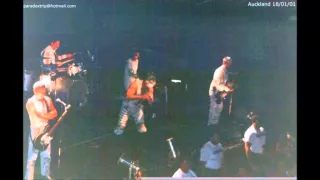 Rammstein - Sonne (Auckland 18/01/2001) *FIRST EVER LIVE "SONNE"*