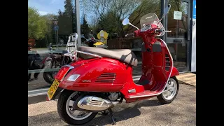 PIAGGIO VESPA GTS TOURING 300 RED 2019 ABS / ASR QUICK START UP AND REVIEW