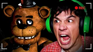 ПЕРВЫЙ РАЗ ИГРАЮ В ФНАФ!😱 СТРАШНО, НО ПРИКОЛЬНО!😉 Five Nights at Freddy's