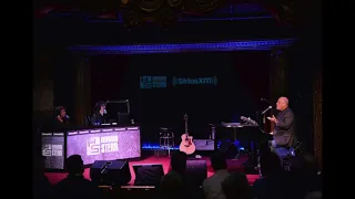 Summer, Highland Falls (SiriusXM Town Hall with Howard Stern - April 2014)