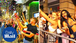 England 19 July 'Freedom Day': People in nightclub countdown to midnight as Covid restrictions ease