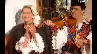 Anuţa Tite - Din Sighet pân' în Gutâi şi Anghelina Timiş Lung - Rupt-o boii (1996)