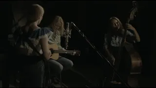 Kelly Willis, Brennen Leigh and Melissa Carper - Fool's Paradise