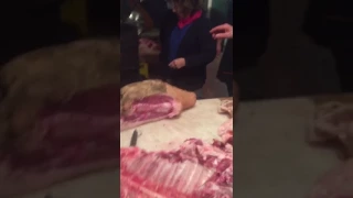 Dividere un prosciutto con Sanzani