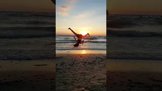 Sunset  #sunset #sea #beach #anapa #acrobatics #закат #море #анапа #пляж #красота