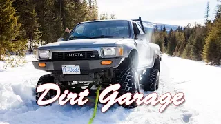Toyota Pickup, 4Runner and Hilux Surf Playing in the Snow!