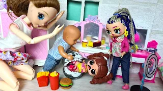 SPENT ALL THE MONEY ON TOYS🤣🤣 Katya and Max are a fun family! Funny Barbie Dolls Darinelka Stories